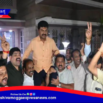ಬಿಜೆಪಿ ಎರಡನೇ ಪಟ್ಟಿ ಬಿಡುಗಡೆ ! ಶಿವಮೊಗ್ಗದಿಂದ ಬಿವೈ ರಾಘವೇಂದ್ರರಿಗೆ ಟಿಕೆಟ್ ! ಬಿ ವೈ ಆರ್ ನಿವಾಸದಲ್ಲಿ ಸಿಹಿ ಹಂಚಿ ಸಂಭ್ರಮ