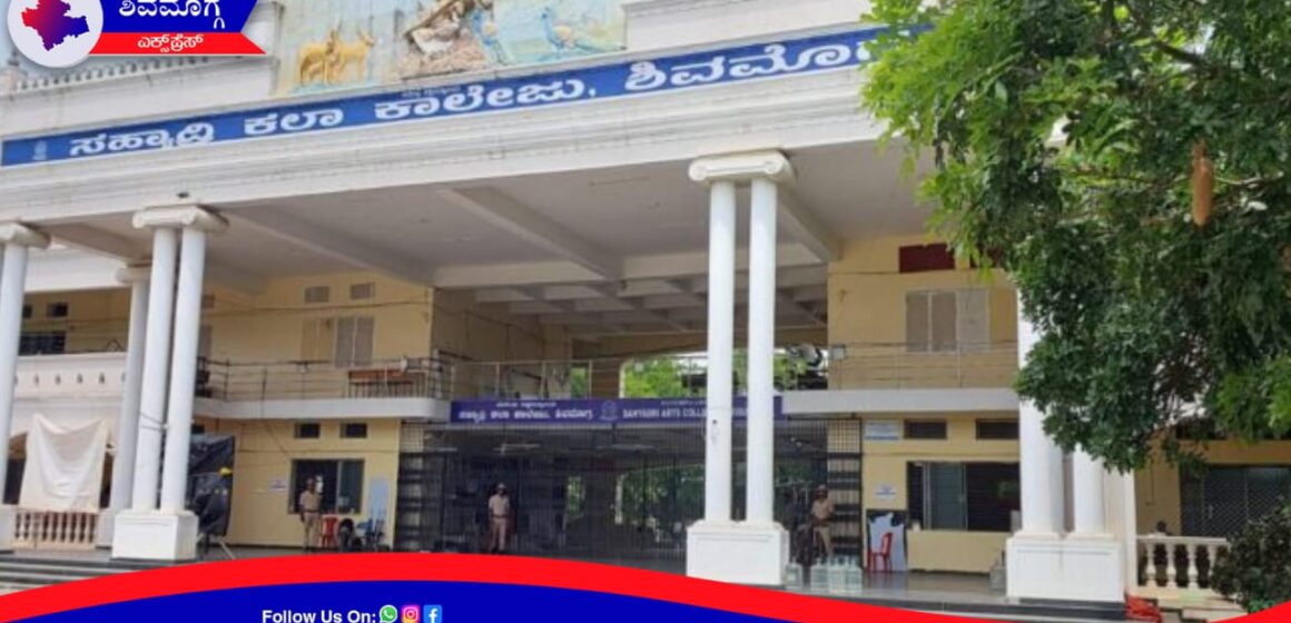 BREAKING NEWS : ಮತ ಎಣಿಕೆ ಆರಂಭ ! ಅಂಚೆ ಮತ ಎಣಿಕೆ ! ಬಿ ವೈ ರಾಘವೇಂದ್ರ ಮುನ್ನಡೆ !