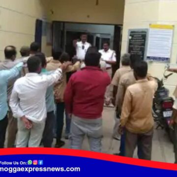 ಟ್ರಾಫಿಕ್ ಉಲ್ಲಂಘನೆ ಮಾಡಿದ ಆಟೋ ಚಾಲಕರಿಗೆ ಠಾಣೆಯ ಮುಂದೆ ದೇವರ ಮೇಲೆ ಆಣೆ ಮಾಡಿಸಿದ ಪೊಲೀಸರು !