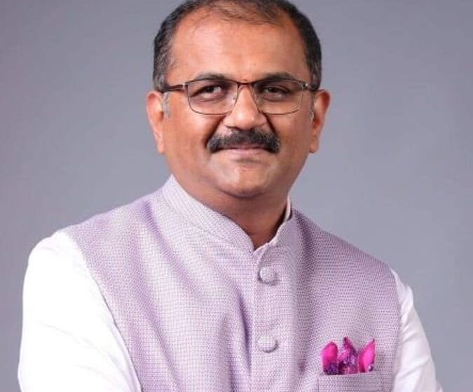 ನೈರುತ್ಯ ಪದವಿಧರ ಕ್ಷೇತ್ರ : ಬಿಜೆಪಿ ಅಭ್ಯರ್ಥಿ ಡಾ. ಧನಂಜಯ ಸರ್ಜಿ ಭರ್ಜರಿ ಗೆಲುವು !