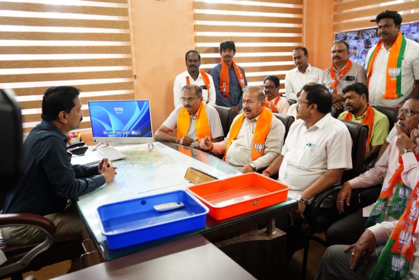 ಶಿವಮೊಗ್ಗ: ರಾಗಿಗುಡ್ಡದಲ್ಲಿ ಗಣೇಶ ಮೂರ್ತಿ ಭಗ್ನ, ಅಕ್ರಮ ಕಟ್ಟಡ ತೆರವಿಗೆ ಬಿಜೆಪಿ ಆಗ್ರಹ – ಮಹಾನಗರ ಪಾಲಿಕೆ ಆಯುಕ್ತರಿಗೆ ಮನವಿ ಸಲ್ಲಿಕೆ!