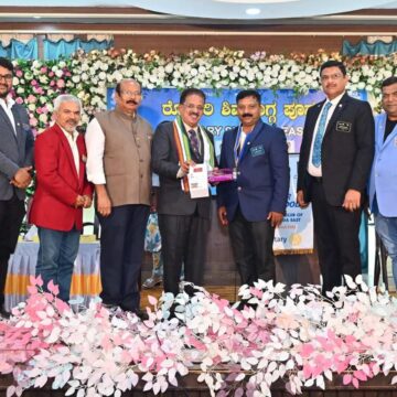 ಮಾನವೀಯ ಸೇವೆಯಿಂದ ಜೀವನದಲ್ಲಿ ಸಾರ್ಥಕತೆ: ರೋಟರಿ ಶಿವಮೊಗ್ಗ ಪೂರ್ವದಲ್ಲಿ ಪದವಿ ಪ್ರಧಾನ ಸಮಾರಂಭ! 🤝