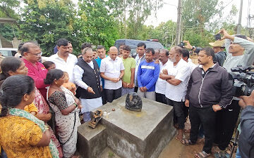 ರಾಗಿಗುಡ್ಡದ ಅಕ್ರಮ ಕಟ್ಟಡ ತೆರವಿಗೆ ಮಾಜಿ ಡಿಸಿಎಂ ಈಶ್ವರಪ್ಪ ಖಡಕ್ ಸೂಚನೆ: ಆರೋಪಿಗಳ ಗಡಿಪಾರಿಗೆ ಆಗ್ರಹ!